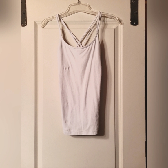 Free to Be Nulu Lululemon Tank - Picture 5 of 7
